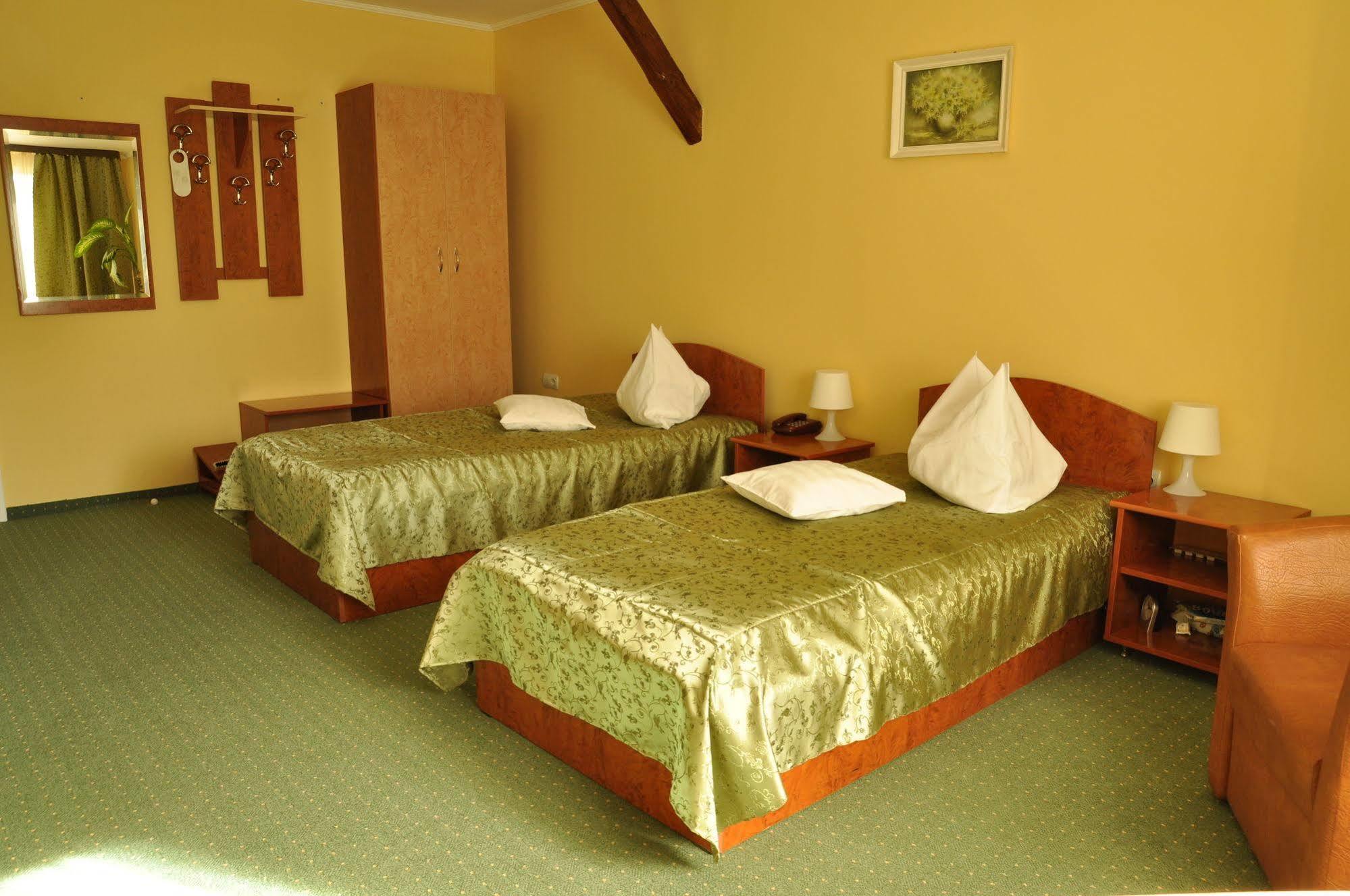 Hotel Cardinal ซาตูมาเร ภายนอก รูปภาพ
